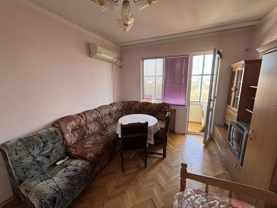 Продава се Двустаен апартамент в Стара Загора, Център - 45 кв.м за 759 €/кв.м - Снимка #2