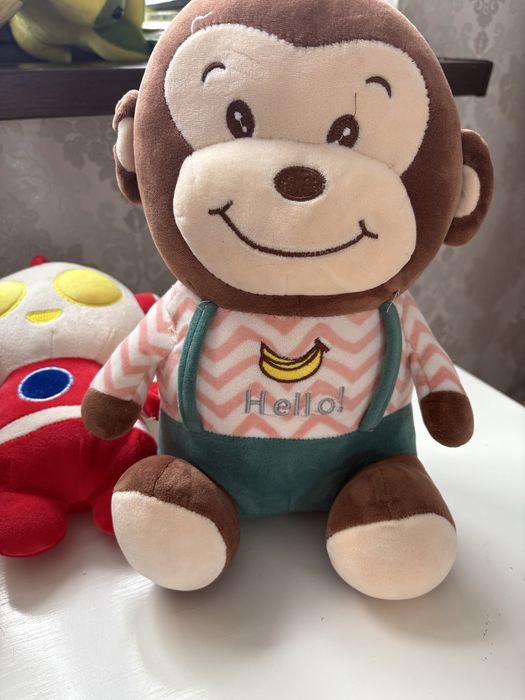 Мягкий игрушки разные