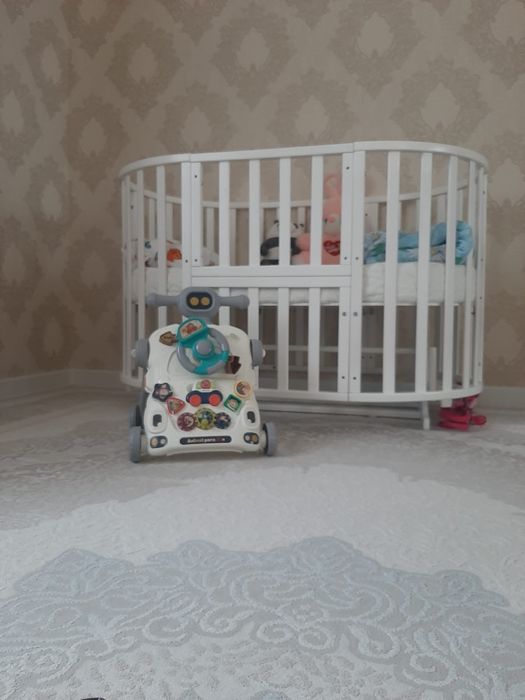 Продам детскую кроватку