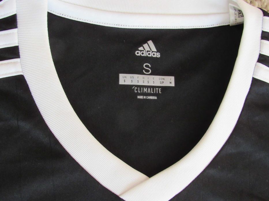 Оригинална тениска Adidas черен цвят размер S