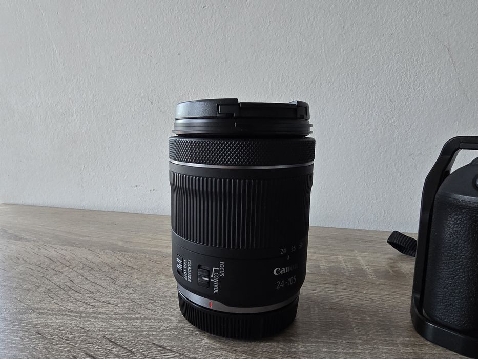 Canon EOS RP + Canon RF 24-105 f/4-7.1 IS STM + кейдж + 3 батерии