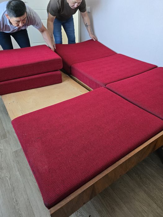 Продам двухспальную кровать