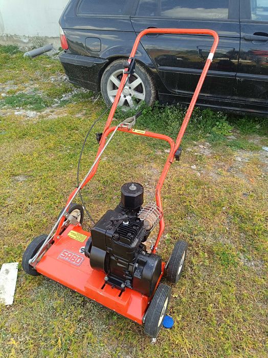 Scarificator de gazon pe benzina SABO