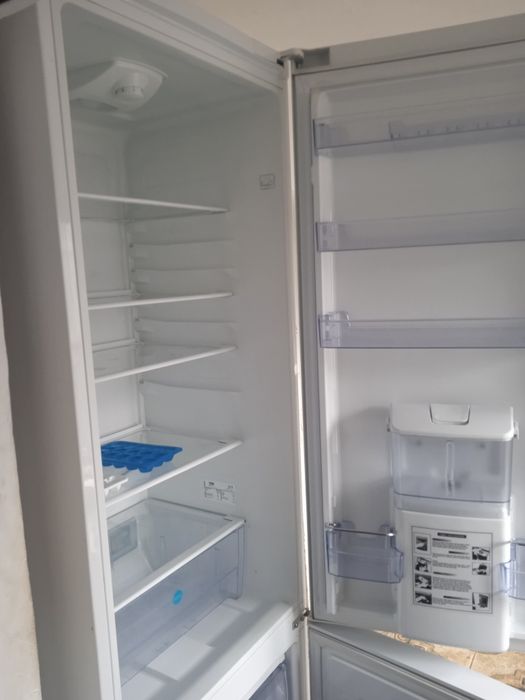 Frigider Beko in stare buna.15 mil...