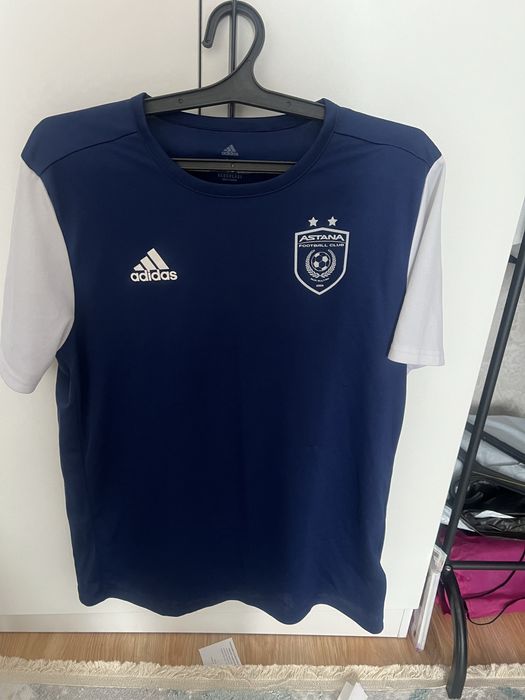 Продам футболку