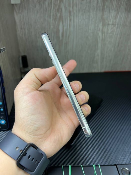 Samsung s23 8/256Gb ideal