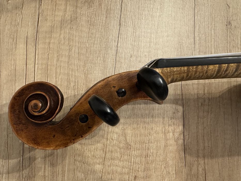 Vand vioara  veche de maestru 4/4