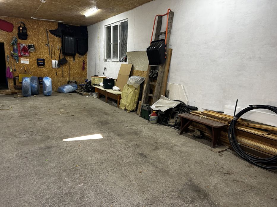 Продам гараж 15*4.7 метра