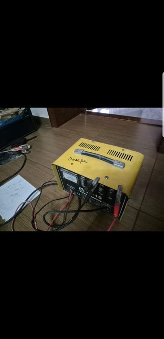 Продам зарядное для авто