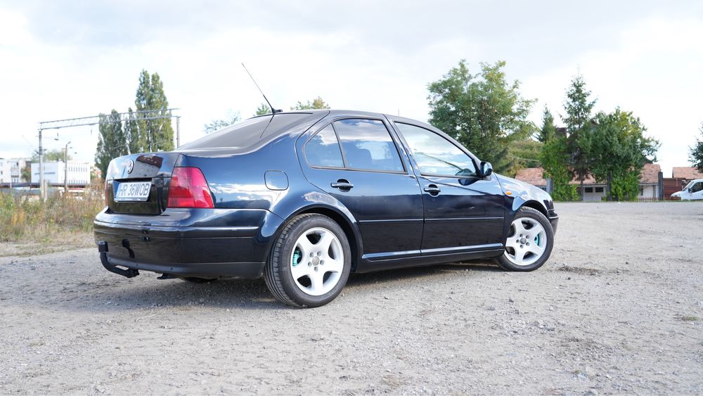 VOLKSWAGEN Bora 2001 — imagine 3