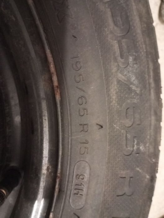 Гума с джанта 195/65/R15