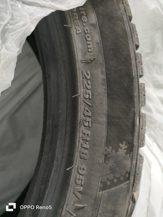 Шины  на 18 225/45/18