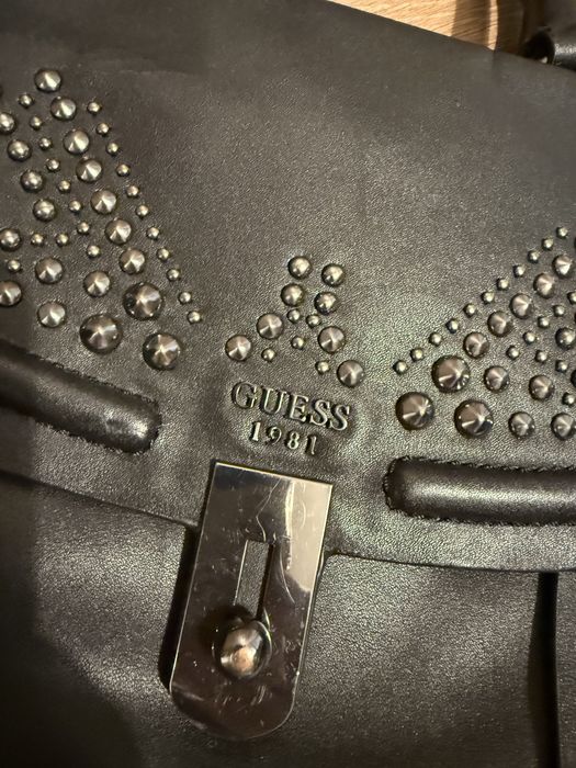 Чанта Guess, оригинална