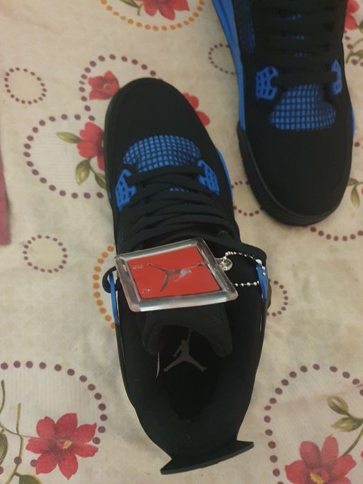 Jordan 4 blue thunder 44