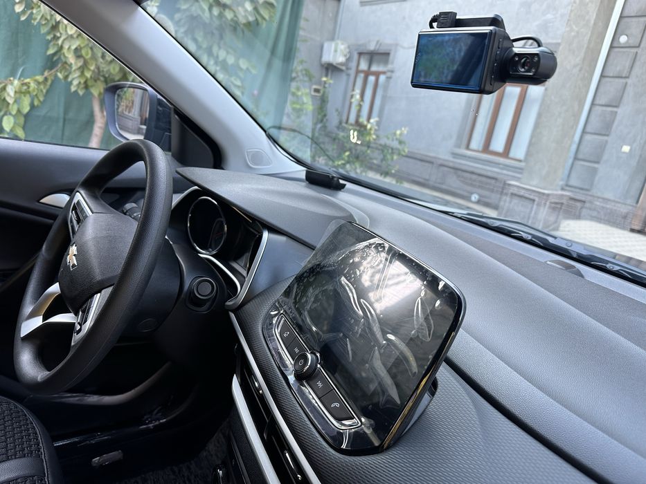 Tracker 2 LTZ pozitisiya