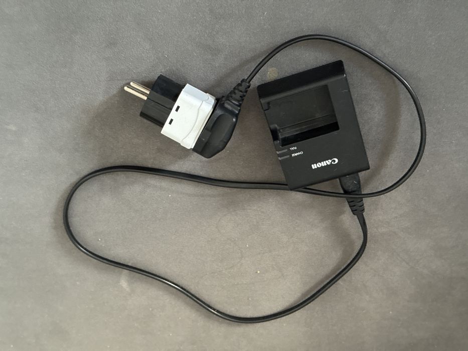 Фотоаппарат canon EOS 1300D