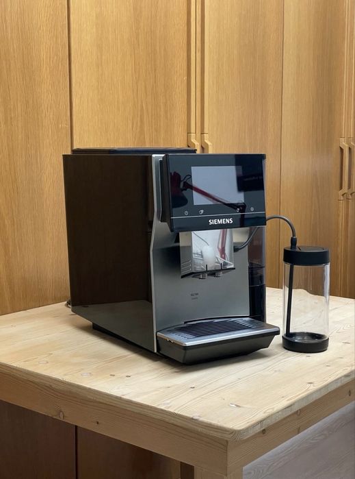 Dezmembrez espressor Siemens EQ900