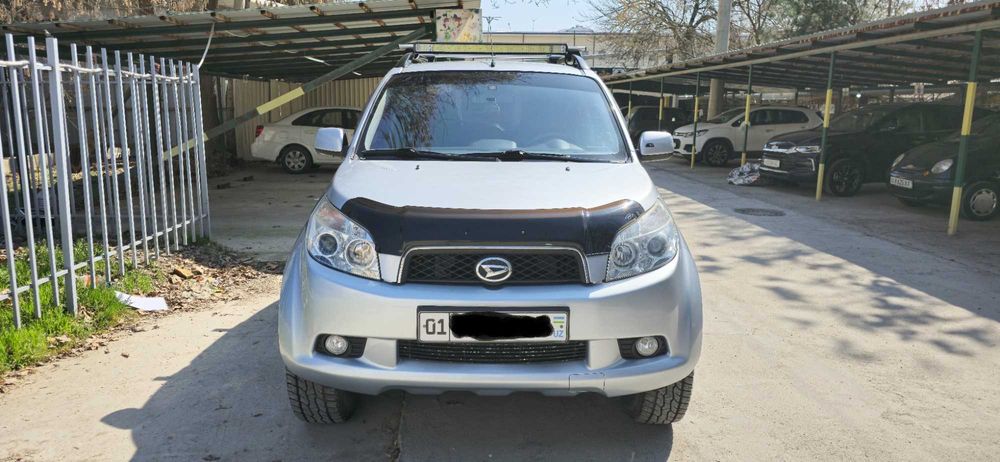 Daihatsu Terios 2 (Toyota Rush) 2007 г. 4х4
