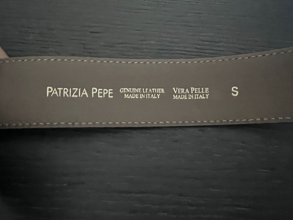 Patrizia pepe и Emporio Armani колани