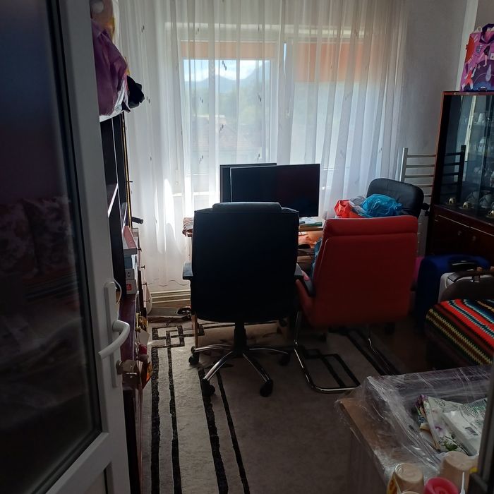 Vând apartament 2 camere