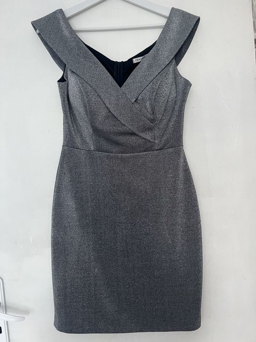 Дамска рокля.