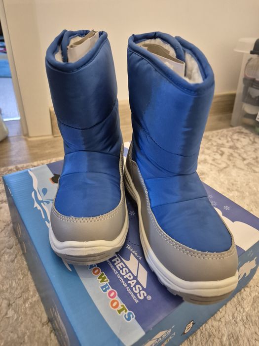 Ghete, cizme impermeabile nr.28.