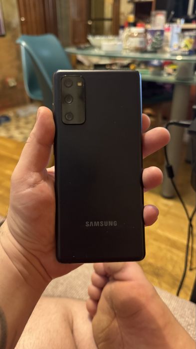 Samsung S20 FE schimb cu Iphone