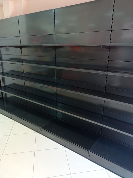 Стелажи Tegometal за магазини