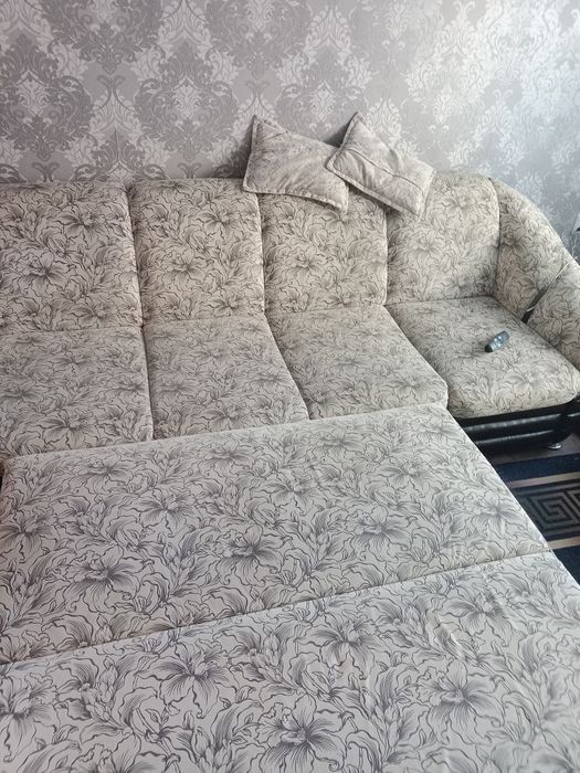 Продам срочно мягкий уголок