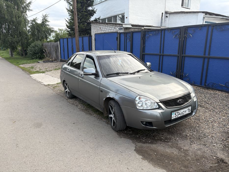 Продам Lada Priora 2011года