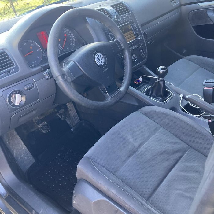 vand  golf 5 pachet gti