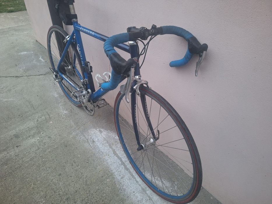 Semicursiera Carrera