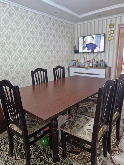 Стол жағдайы жақсы күтіп ұсталған