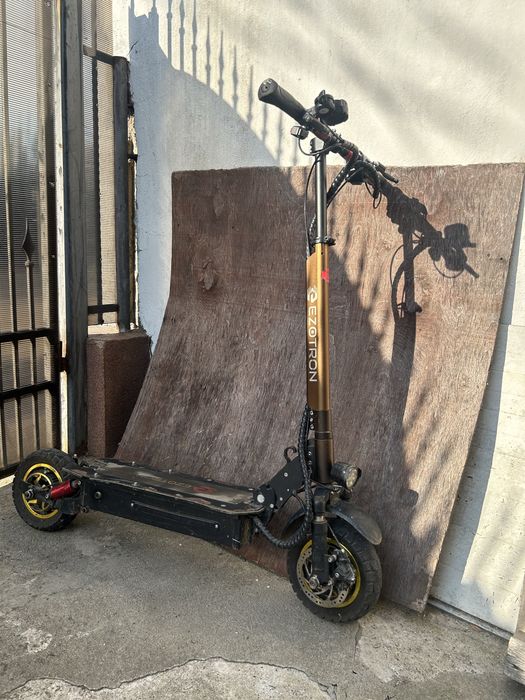 Trotineta electrica Ezotron Z200