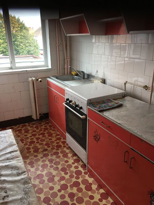 Inchiriez aparrtament 3 camere zona Garii