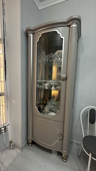 Российский Сервант 125к как новый