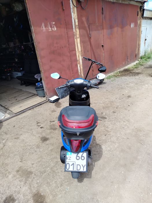 Скутер сузуки lets 6