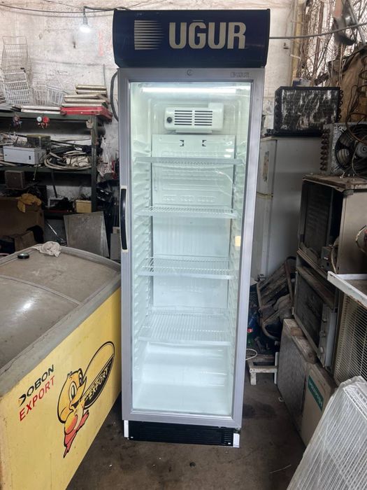 Магазин учун таййор витрина