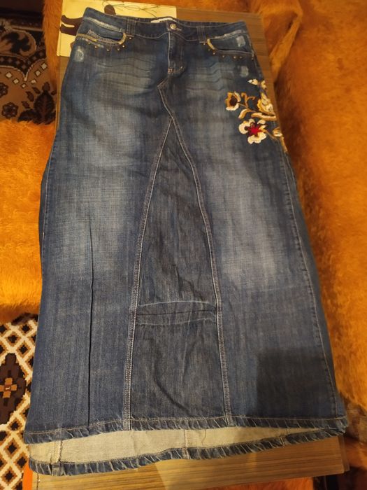 Дълга дънкова пола, размер М!