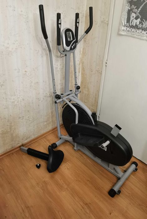 Продавам велоергометър и кростренажор в едно