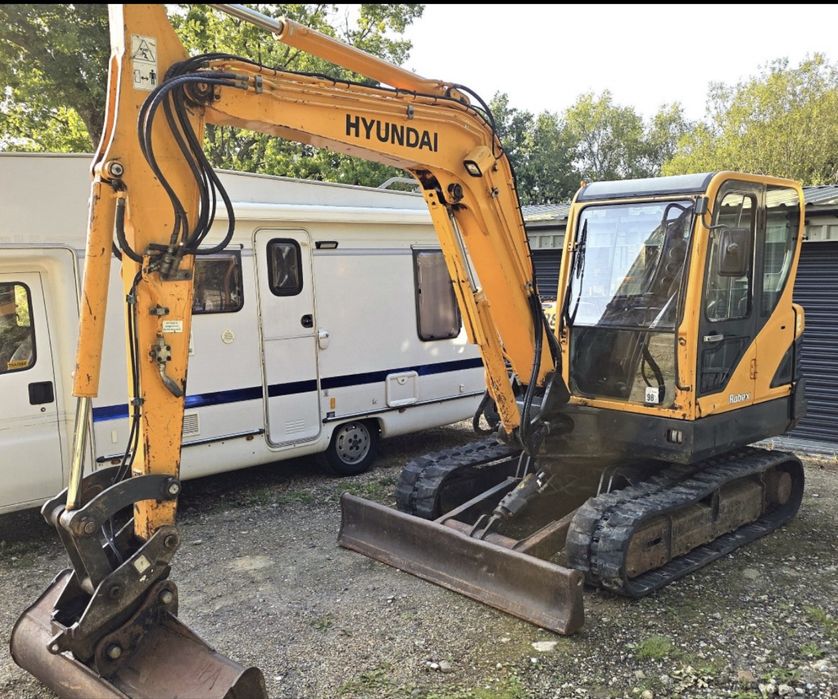 HYUNDAI ROBEX 55-9 5.5 Ton Excavator