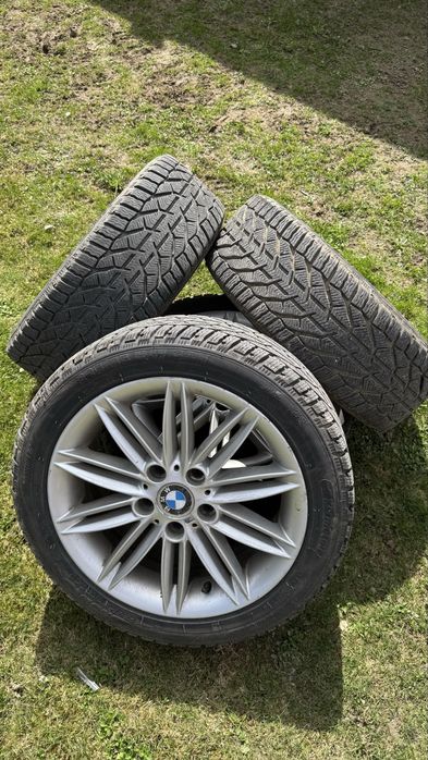 Jante aliaj M  R17 BMW e90/e91/e92 cu anvelope de iarna