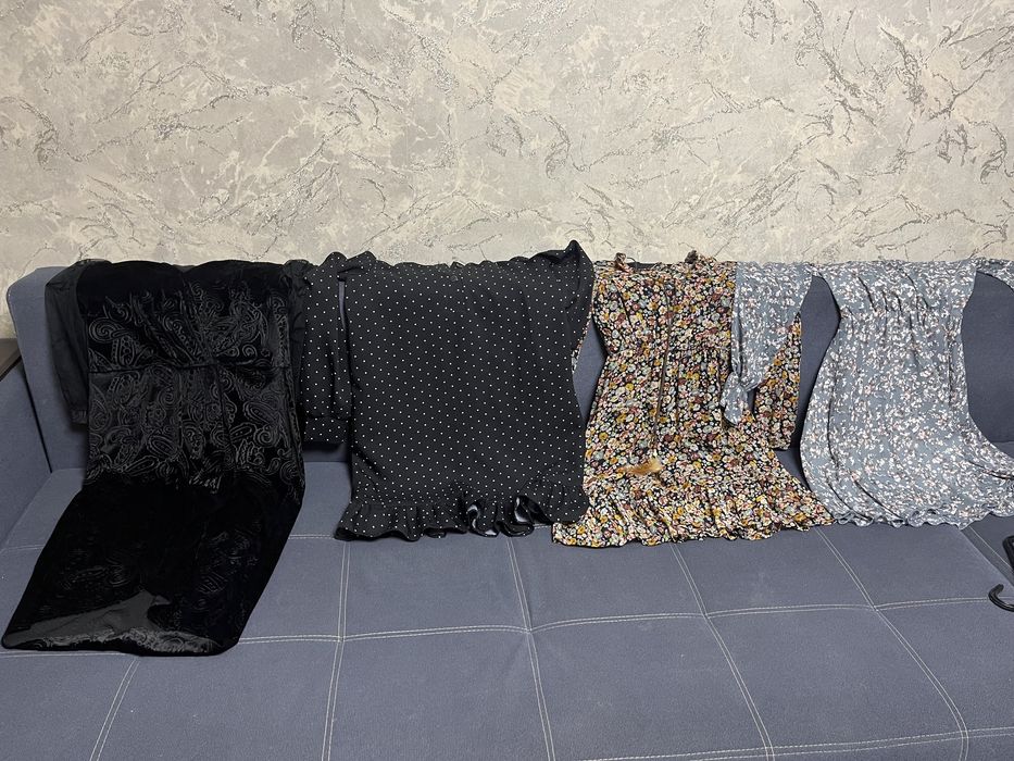 Продам платья