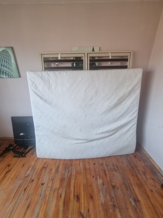 Подматрачна рамка + подарък Матрак