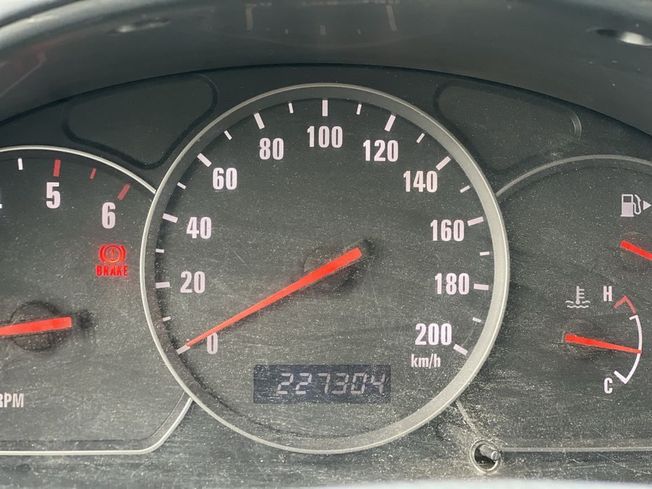Suzuki Grand Vitara 2004