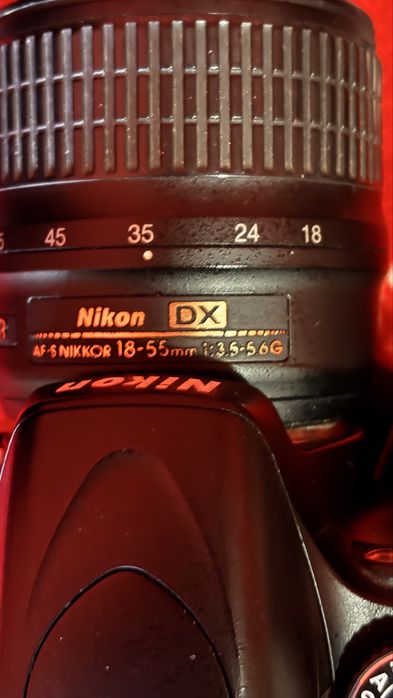 Продавам Nikon D5100
