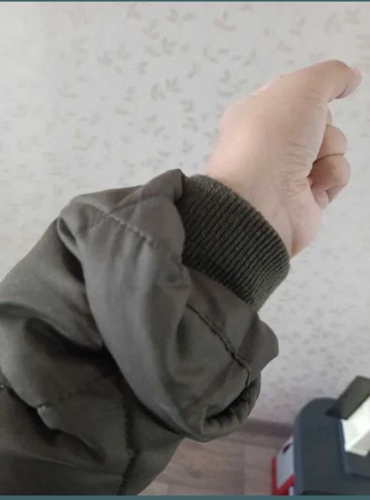 Продам куртку зимнюю