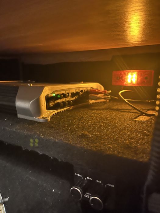 Reparati audio rinstalari auto