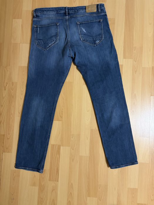 Blugi Joop deosebiti,elastici,XXL