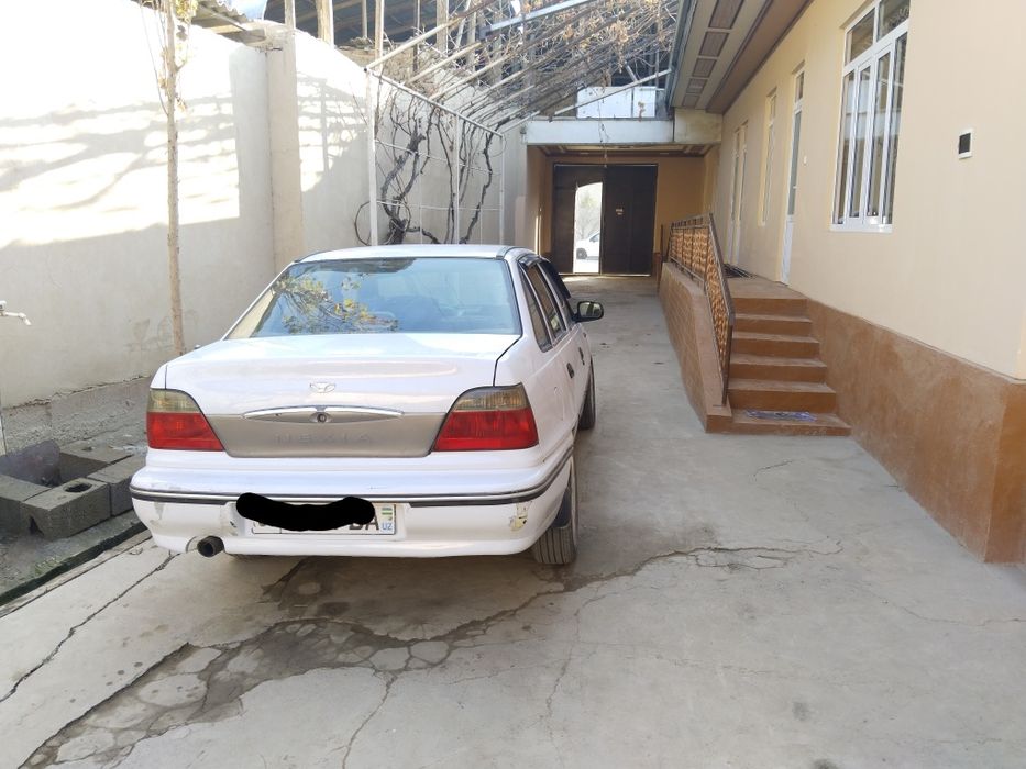 Holati yaxshi ozmi oz kraska bor.